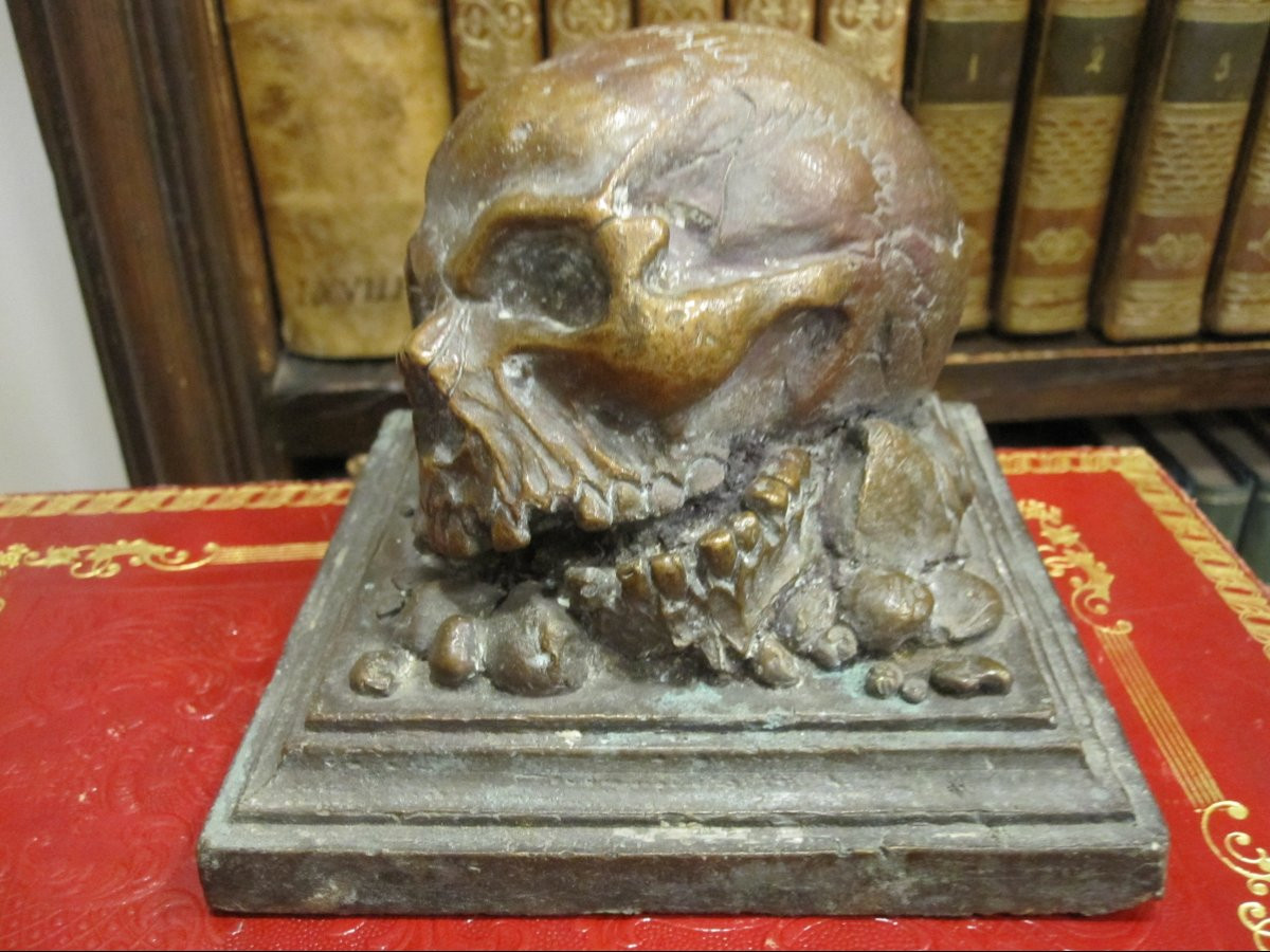 MEMENTO MORI. ESCULTURA EN BRONCE MACIZO DEL ARTISTA OLMEDO ARRUFAT. SIGLO XX.-photo-3