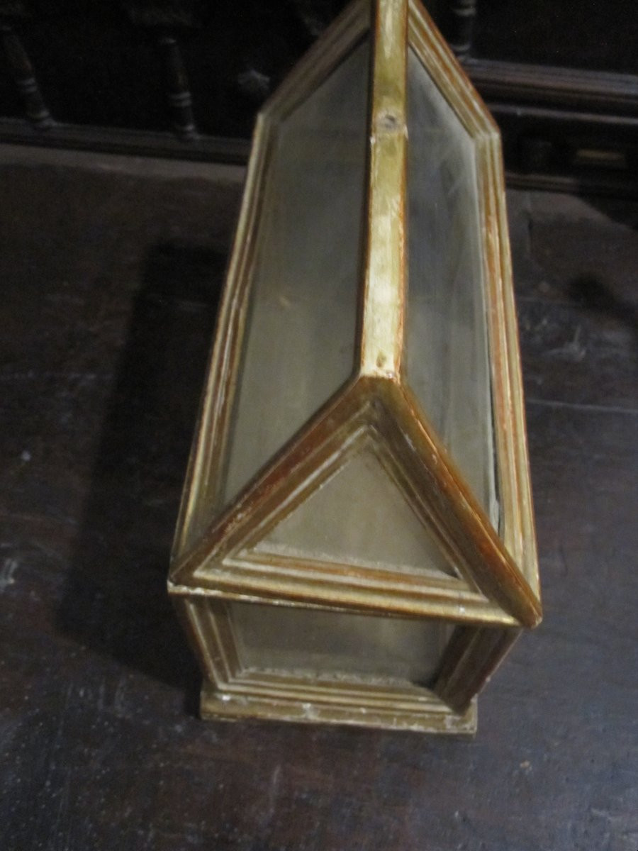 Urne à reliques en bois doré. XVIIe ou XVIIIe siècle.-photo-6