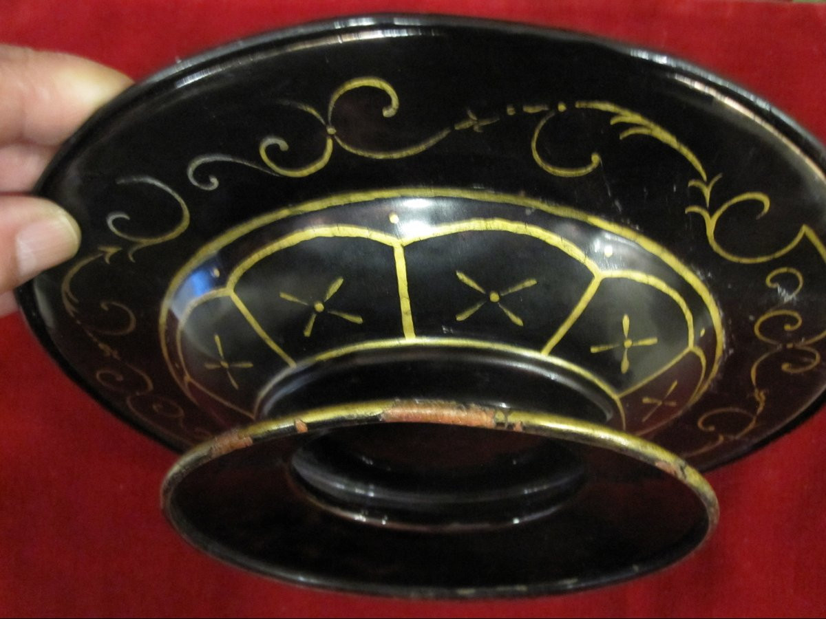 Coupe en émail de Limoges. Ornée d'un portrait en grisaille de l'empereur Charles Quint.-photo-7