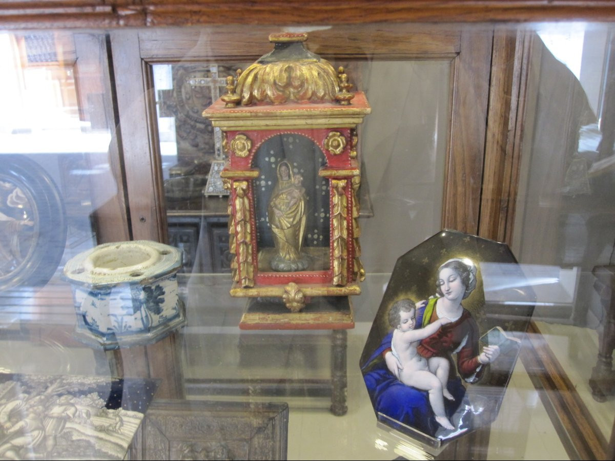 Baroque Baldachin In Lacquered And Gilded Wood, Adorned With A Small Polychrome Alabaster Madonna-photo-7
