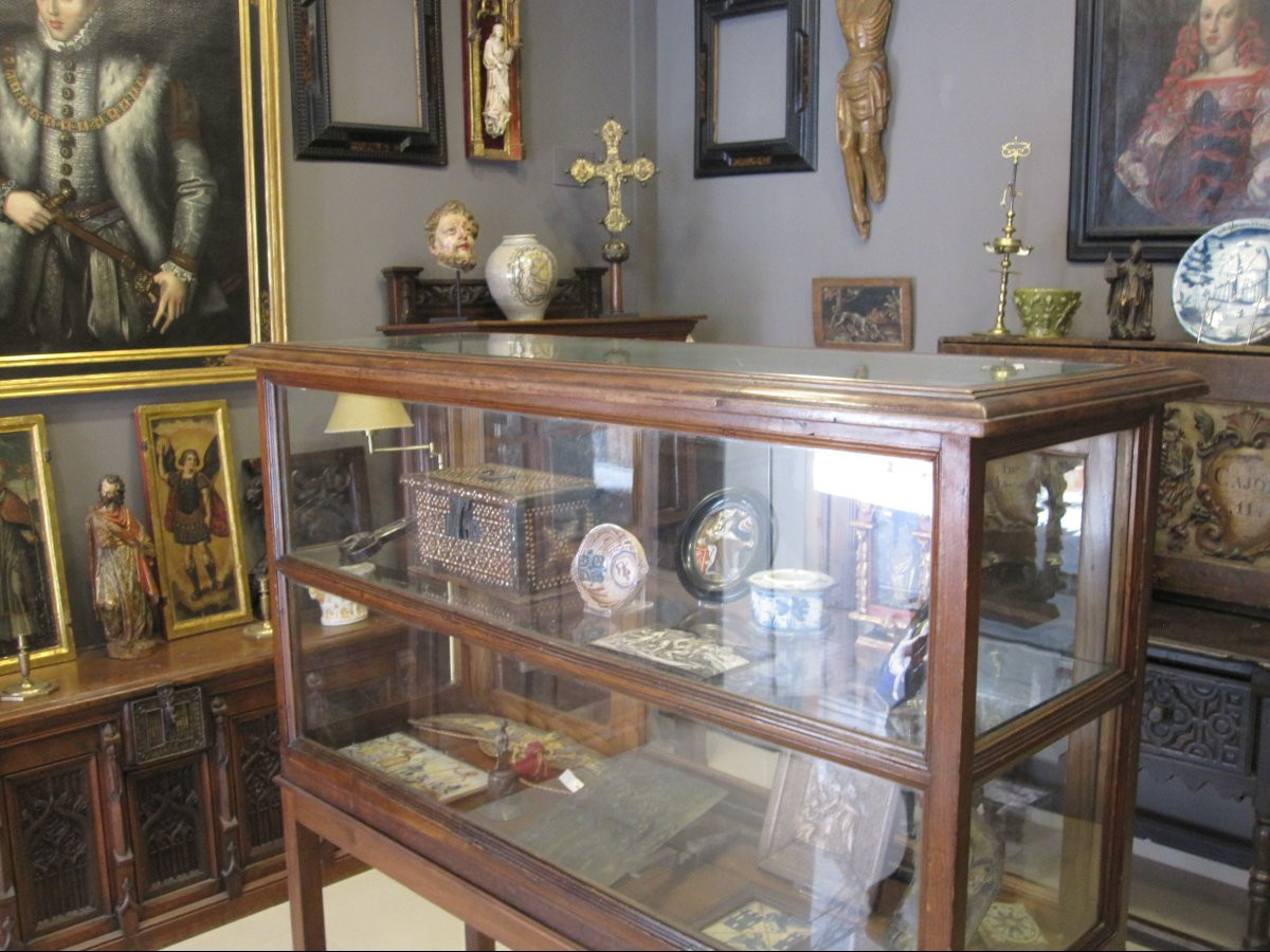 Baroque Baldachin In Lacquered And Gilded Wood, Adorned With A Small Polychrome Alabaster Madonna-photo-8