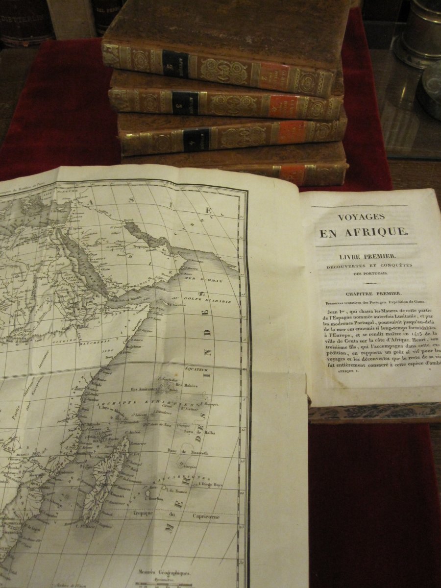 J.F. de la Harpe. Voyages. Afrique en 5 volumes. 1830. Avec une carte.-photo-2