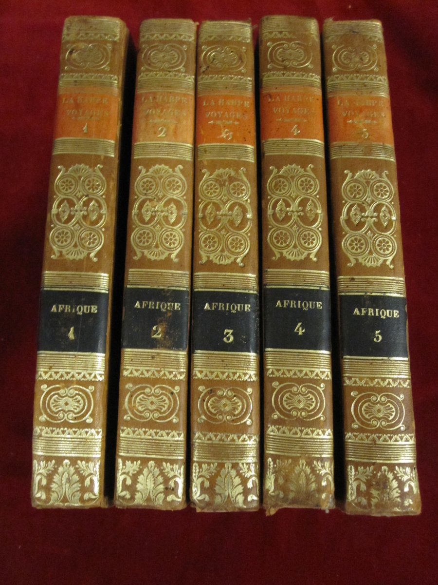 J.F. de la Harpe. Voyages. Afrique en 5 volumes. 1830. Avec une carte.