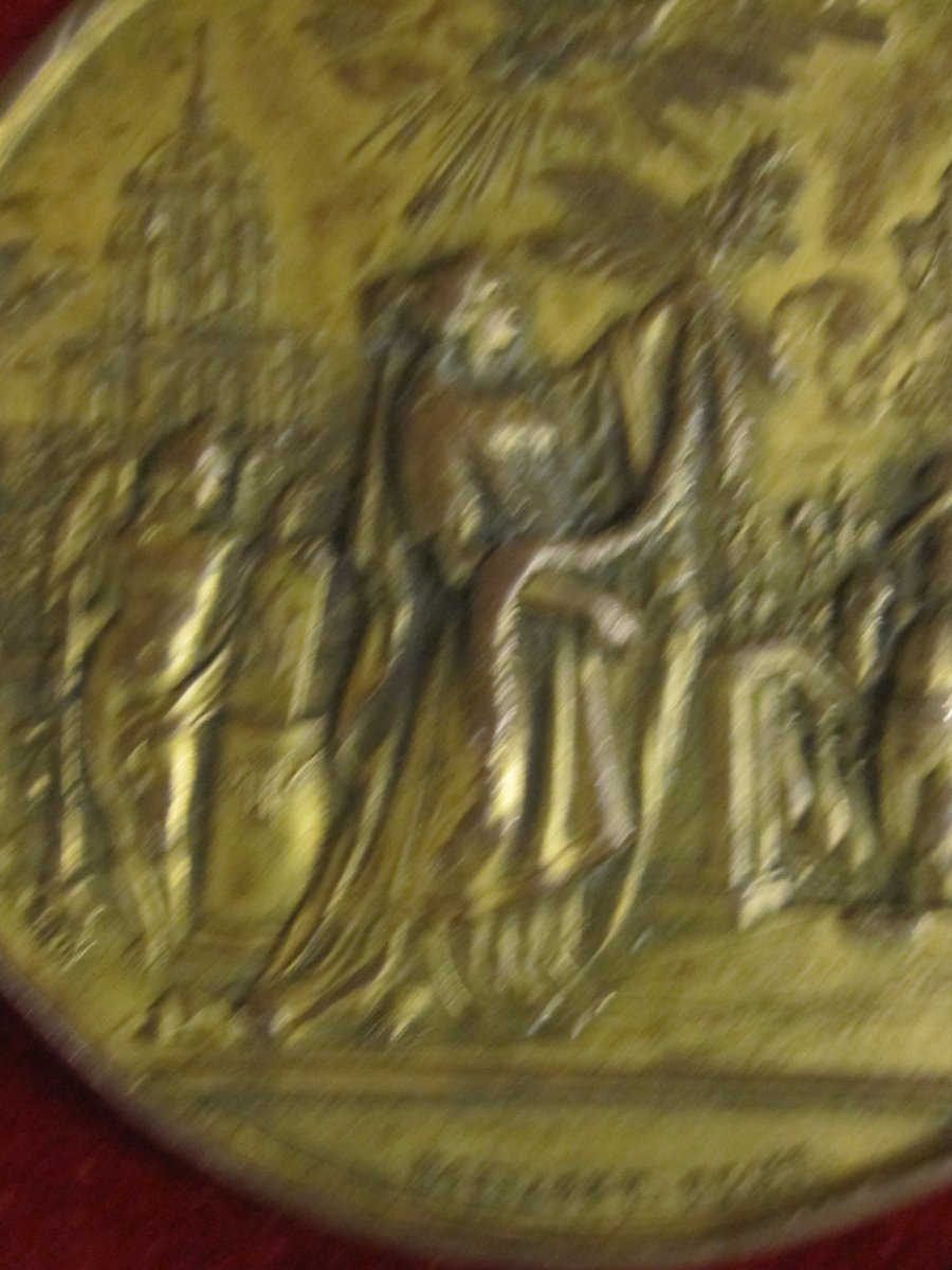 Commemorative Medal In Gilded Copper Depicting The History Of France. Bust Of Napoleon. 183-photo-4