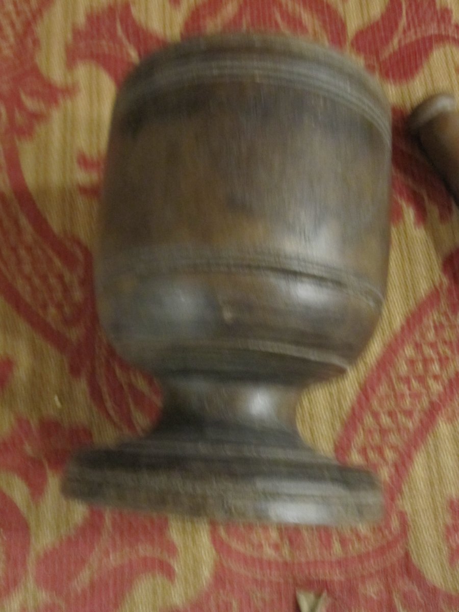 Pharmacy Mortar. Turned Wood. 18th Century. Retains Its Pestle.-photo-3