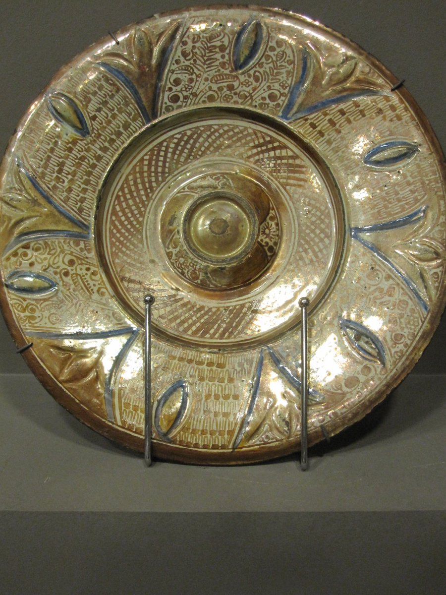 Assiette hispano-mauresque à reflets métalliques. Manises, XVIe siècle-photo-4