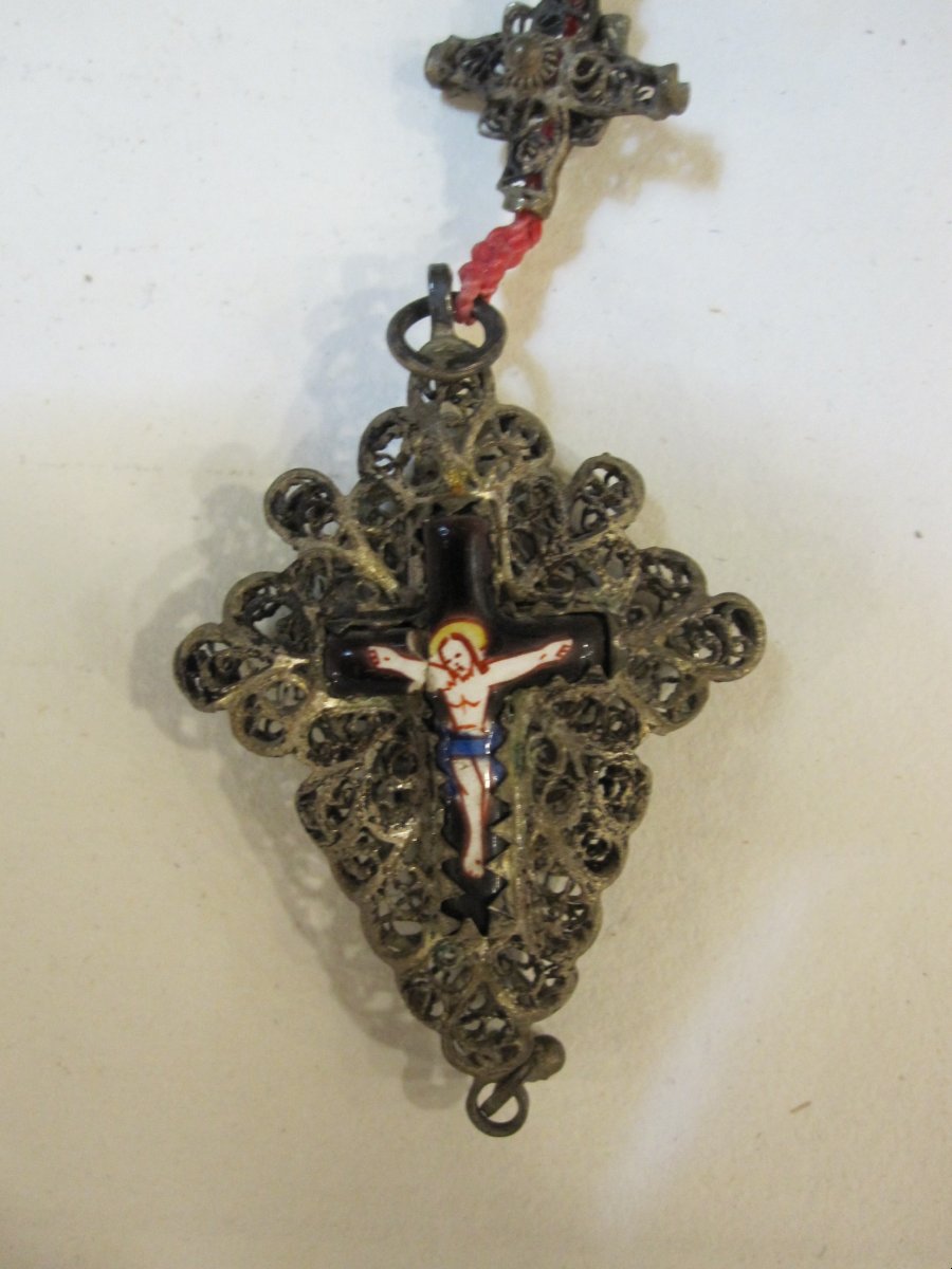 Chapelet en filigrane d'argent orné de corail et d'émail. Fin XVIIIe ou début XIXe siècle.-photo-4