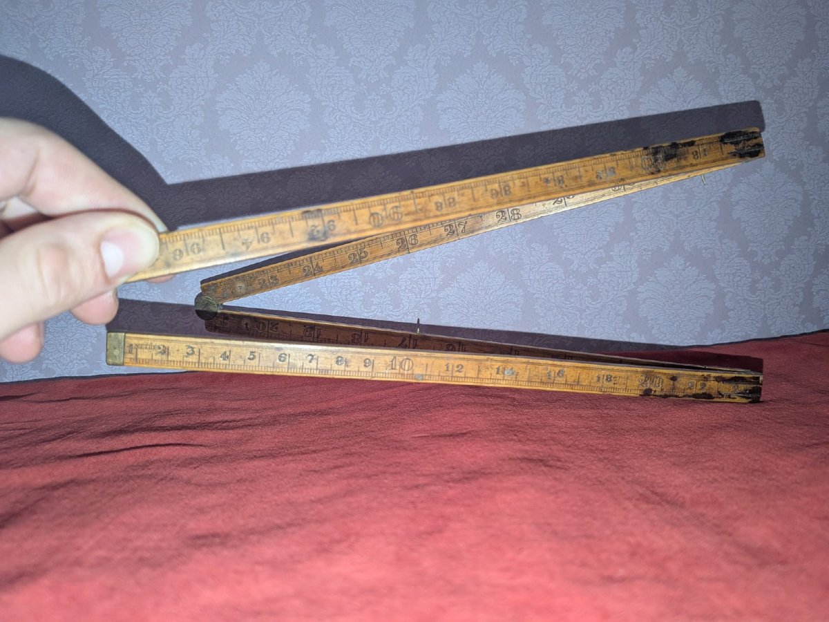 A 19th-century Spanish Measuring Rod, Marked In Feet And Centimeters.-photo-1