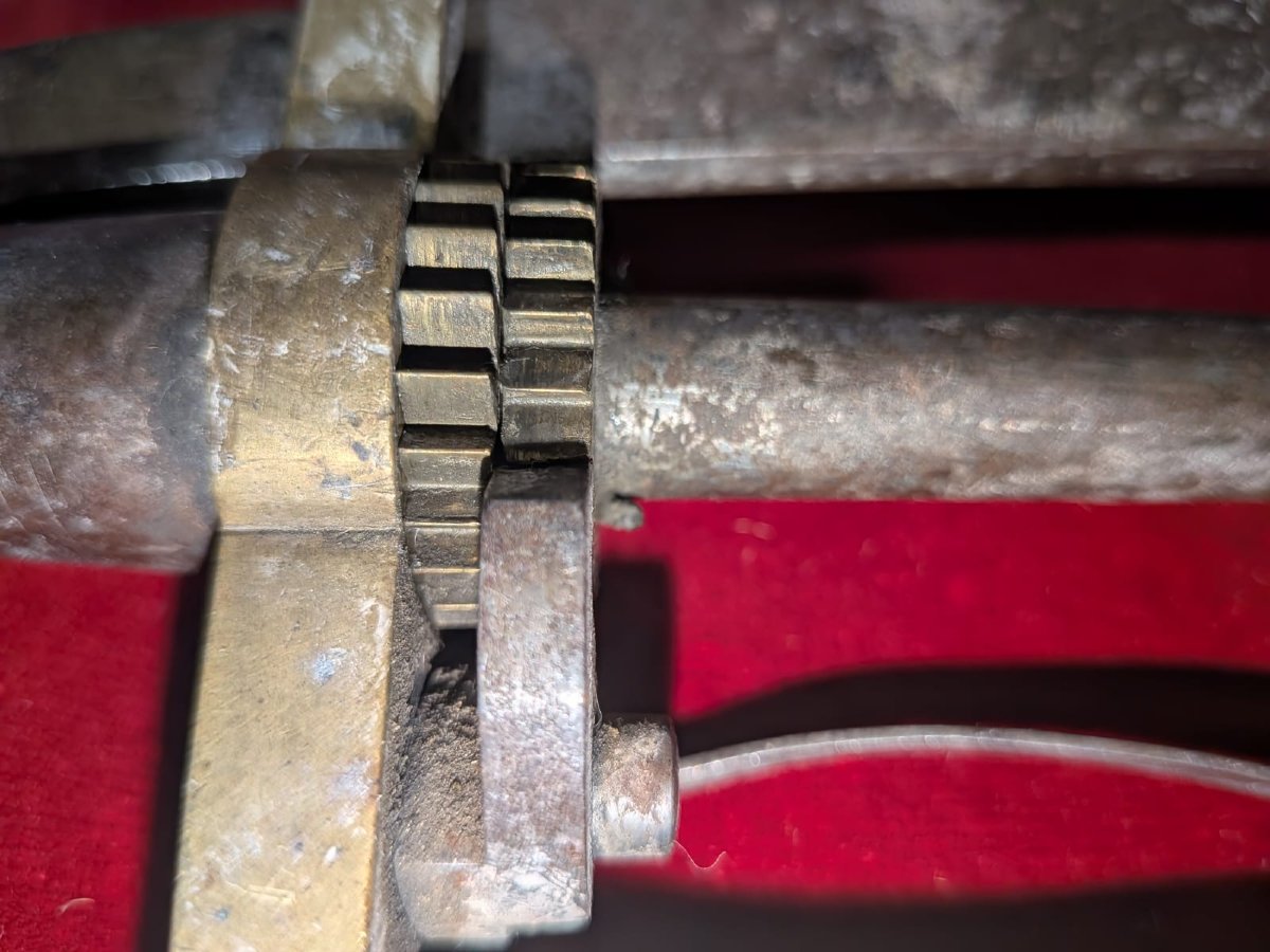 18th-century Watchmaker's Tool For Winding Watch Springs-photo-3