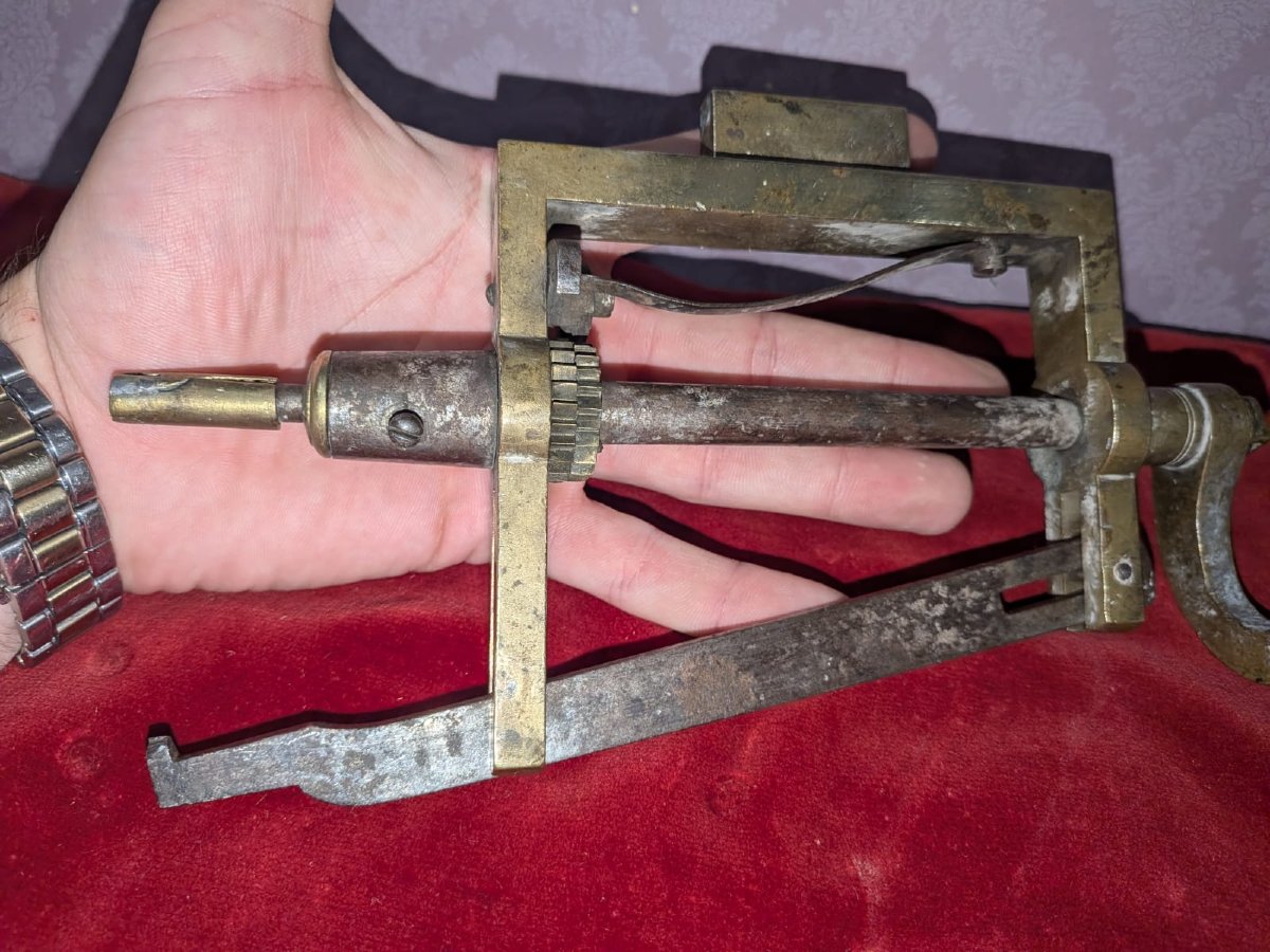 18th-century Watchmaker's Tool For Winding Watch Springs-photo-6