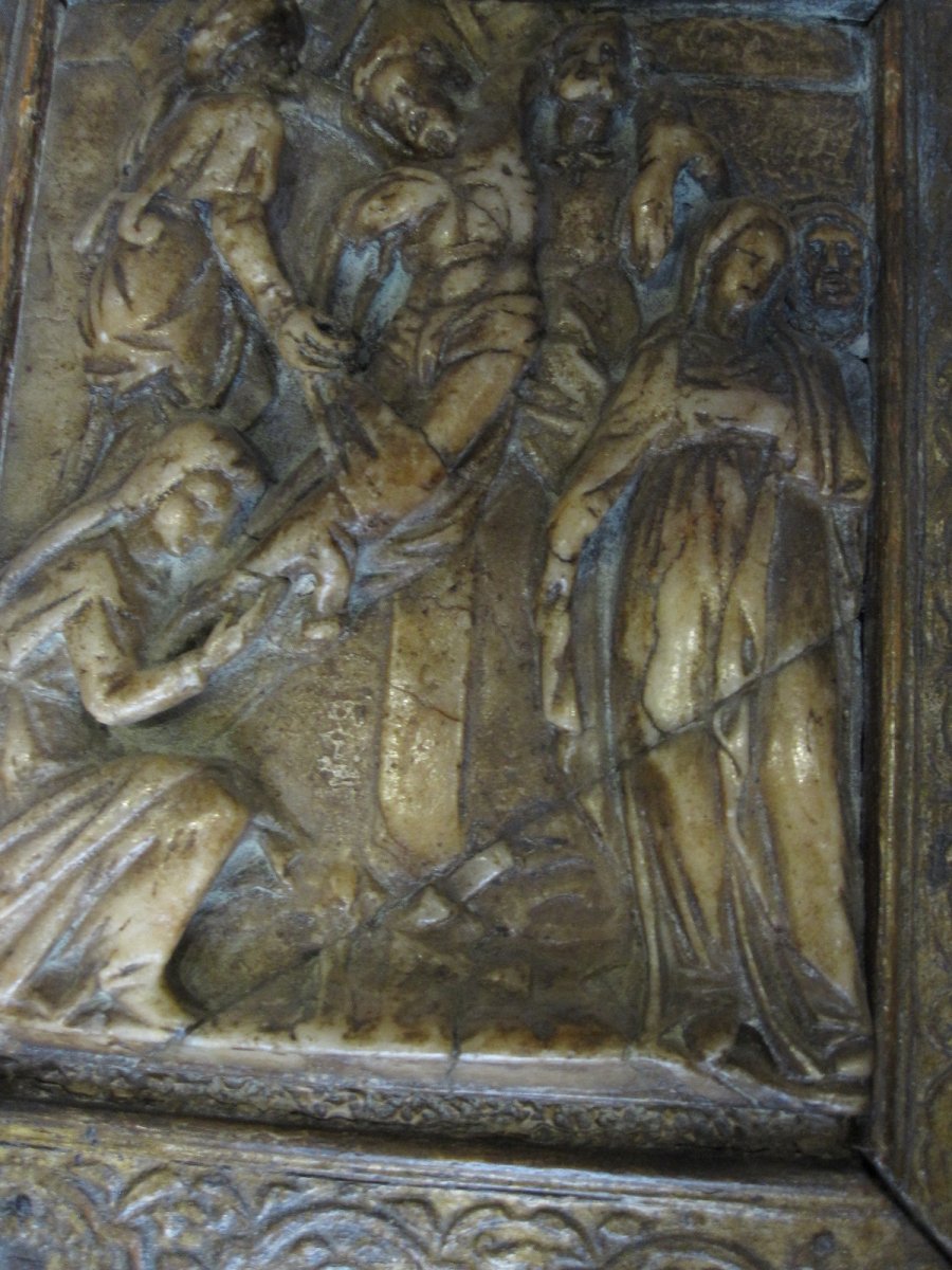 Descent Of Christ. 16th Century Alabaster From Mechelen-photo-3