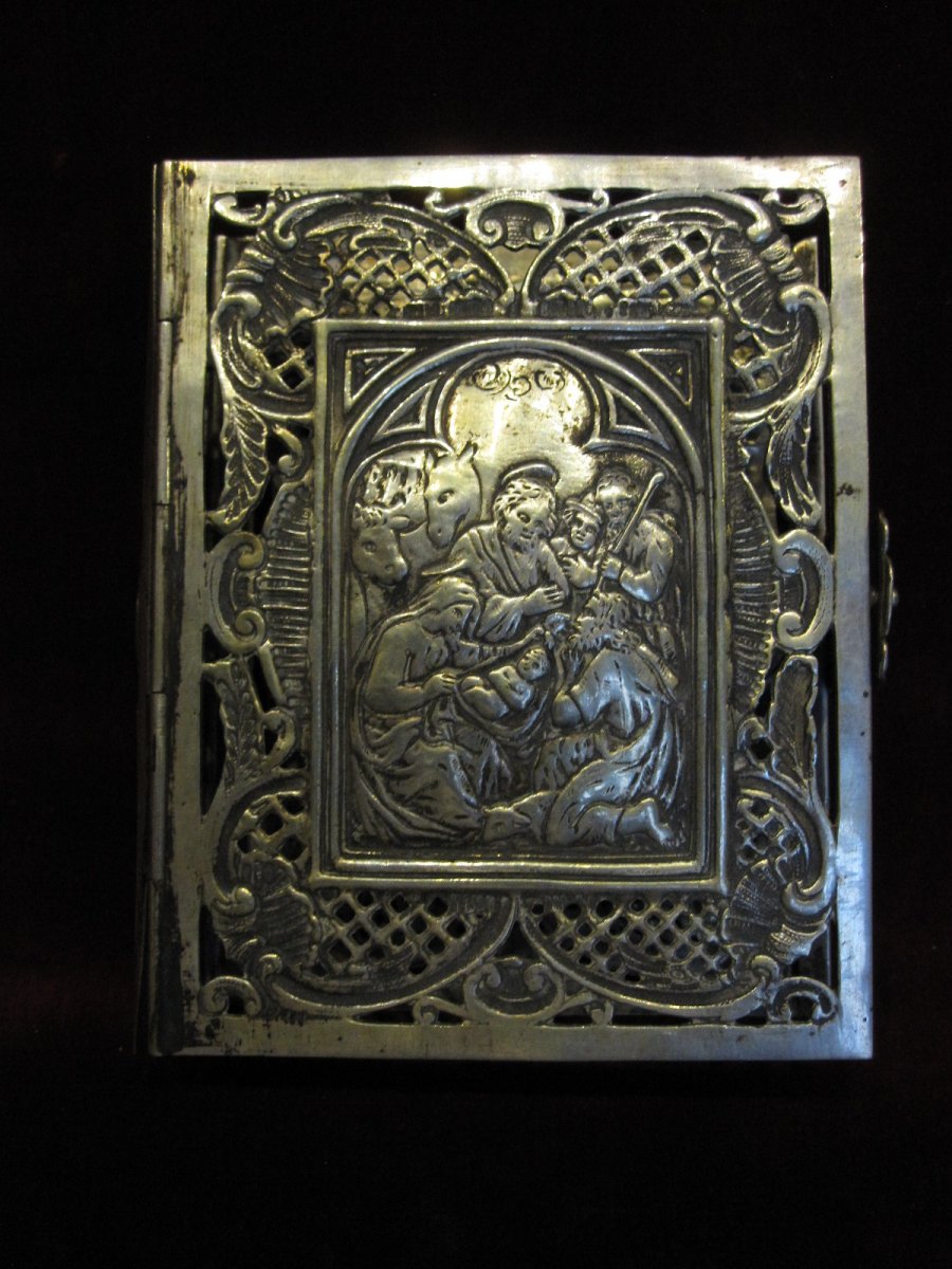 Couverture Pour Livre d'Heures Ou Bréviaire En Argent Massif. Siècle XVIII