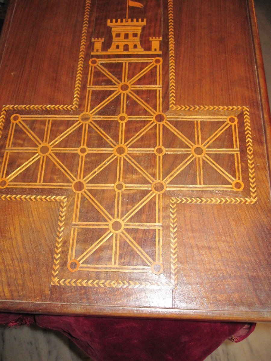 Marquetry Game For Checkers And Castle Assault. With Its Turned Wood Shavings-photo-8