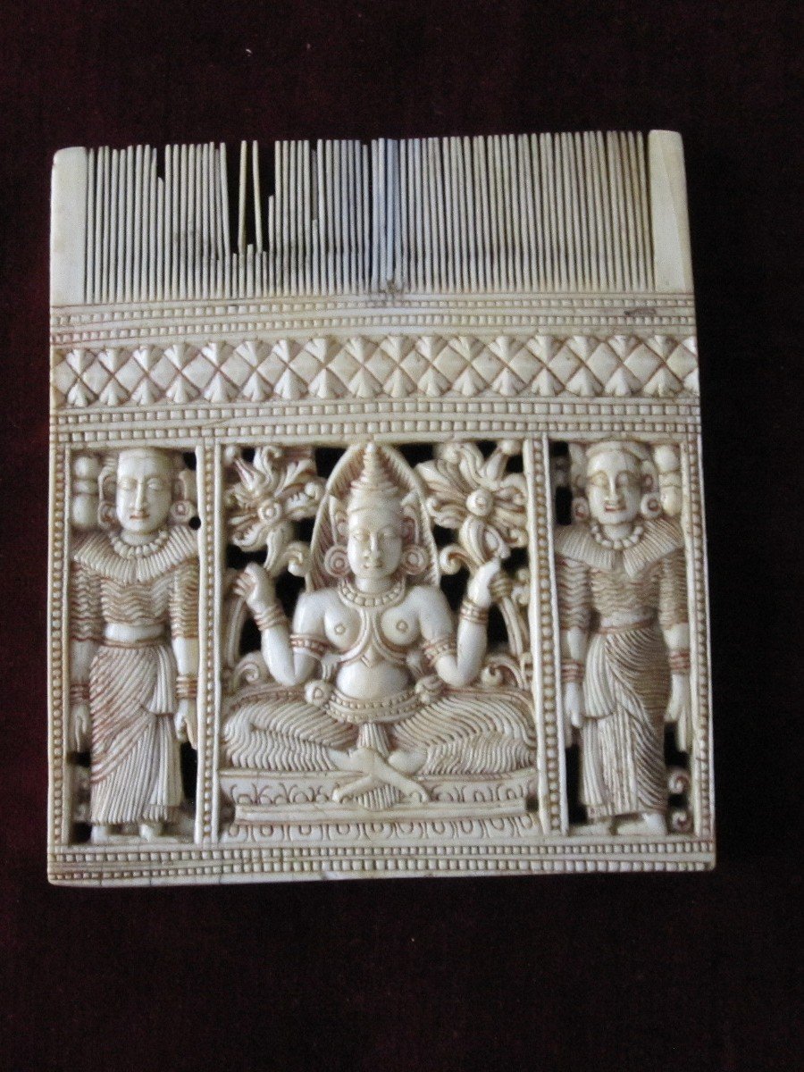 Comb Carved In Ivory. India Or Sri Lanka 18th Century-photo-1