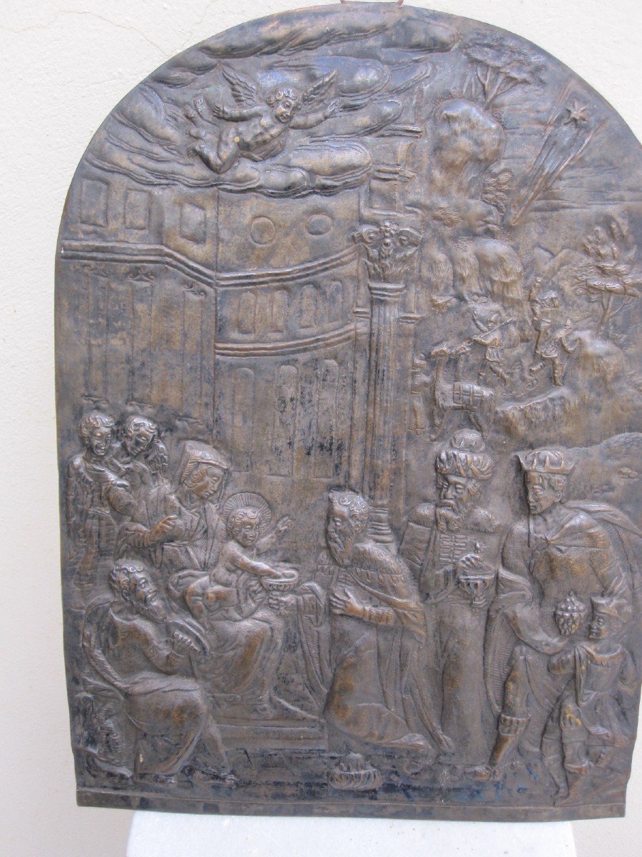 Adoration Of The Kings. Large Embossed Copper Plate From The Colonial School: Peru Or Bolivia-photo-5