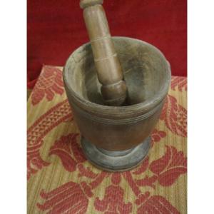 Pharmacy Mortar. Turned Wood. 18th Century. Retains Its Pestle.