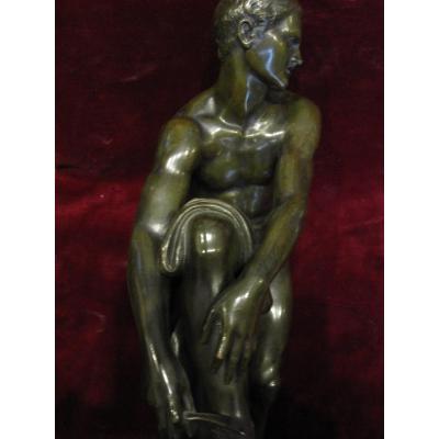 Jason Enfile Sa Sandale. Sculpture En Bronze Néoclassique