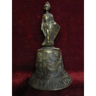 BELLE CLOCHE EN BRONZE. DE FLANDRE EN 1669 DATÉ et SIGNÉ