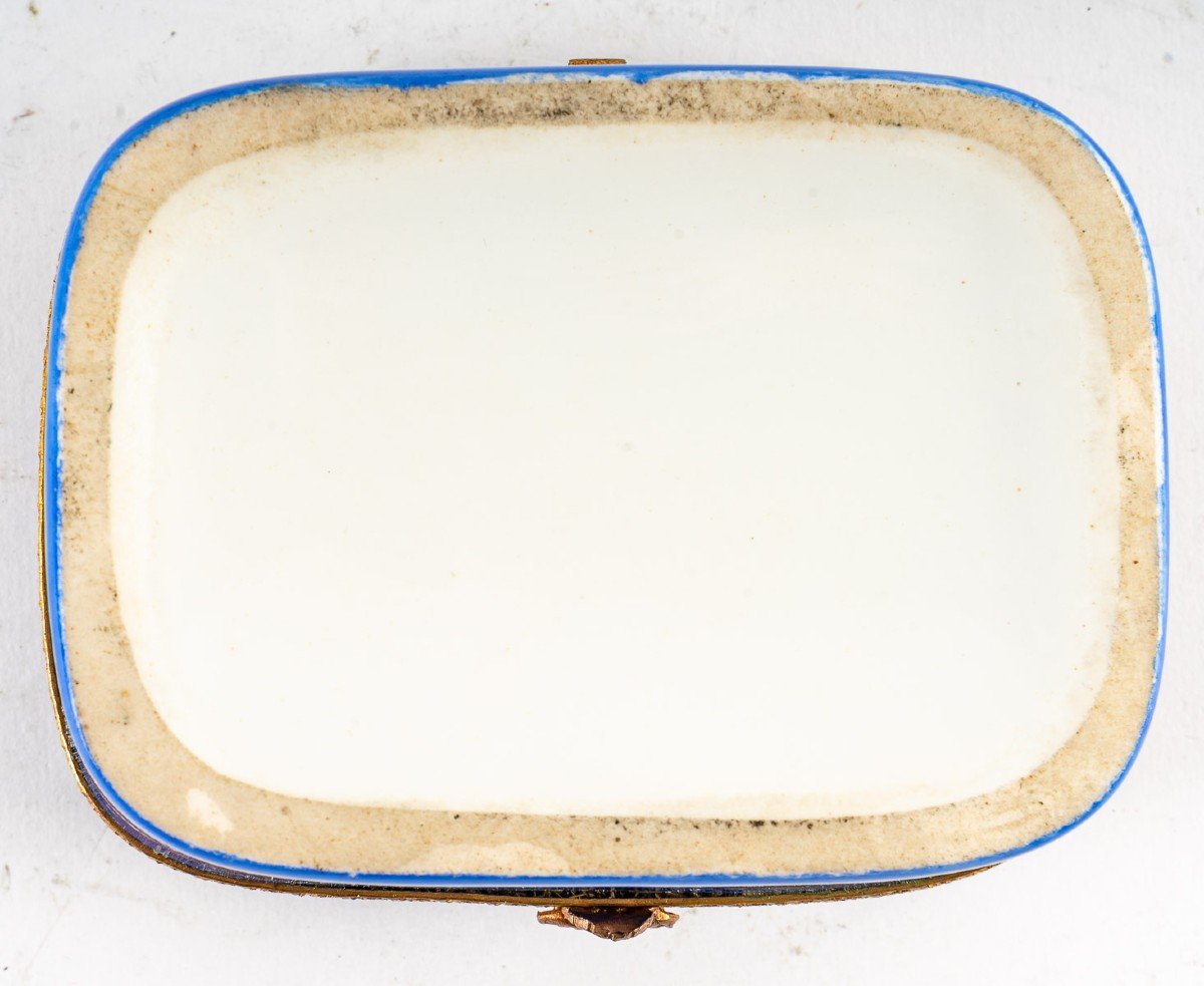 Porcelain Box, End XIX - Beginning XX Century-photo-1