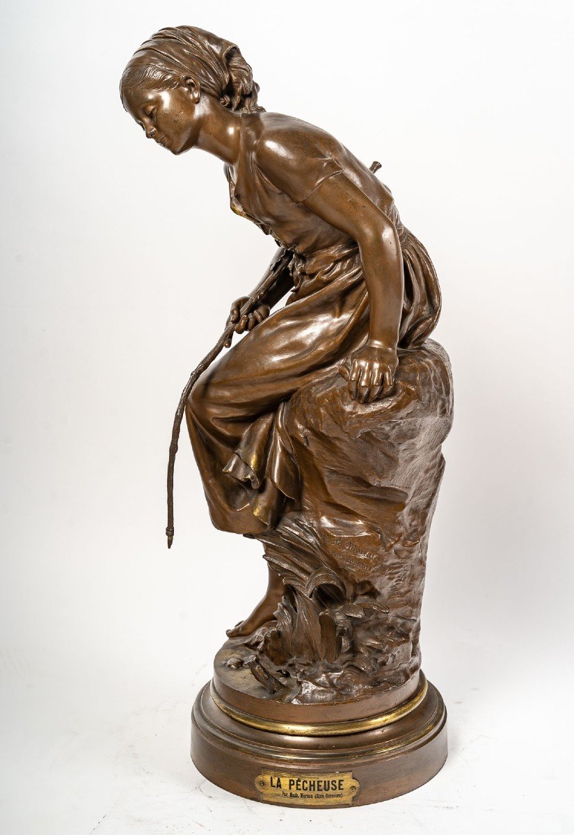 Sculpture In Patinated Bronze, Signed Mathurin Moreau, "the Fisherwoman"-photo-2