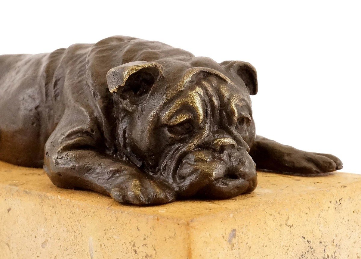 Sculpture Animalière En Bronze D’un Chien Bulldog, Socle En Pierre -photo-1