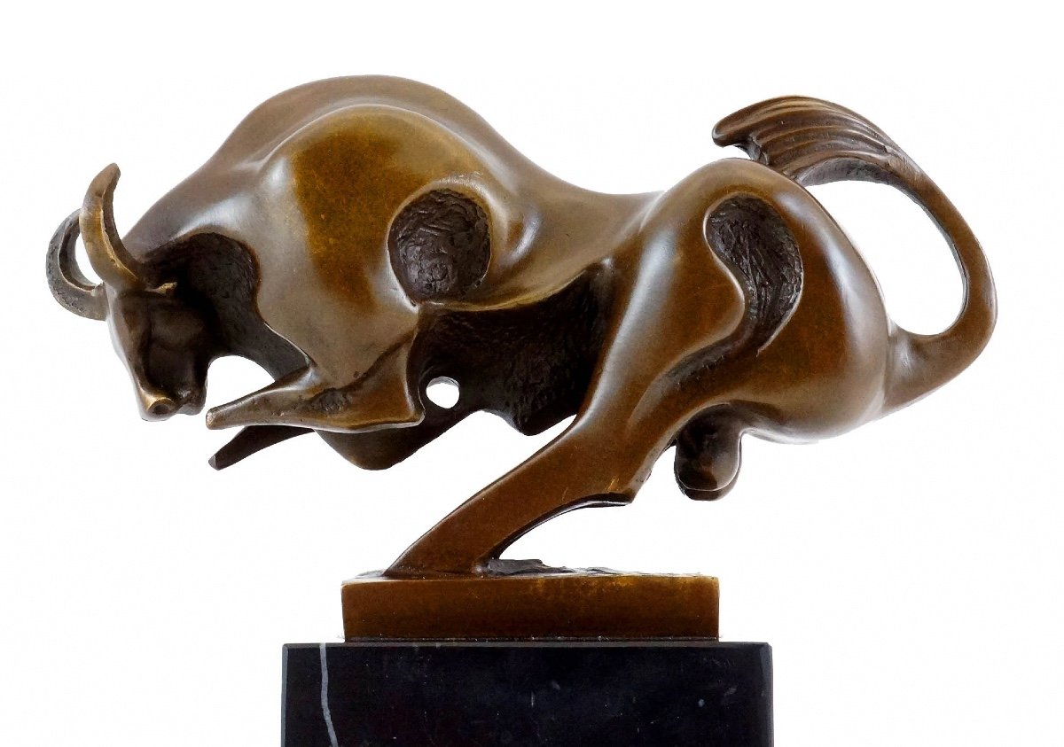 Bronze Sculpture Representing A Bull In Movement, 20th Century-photo-2