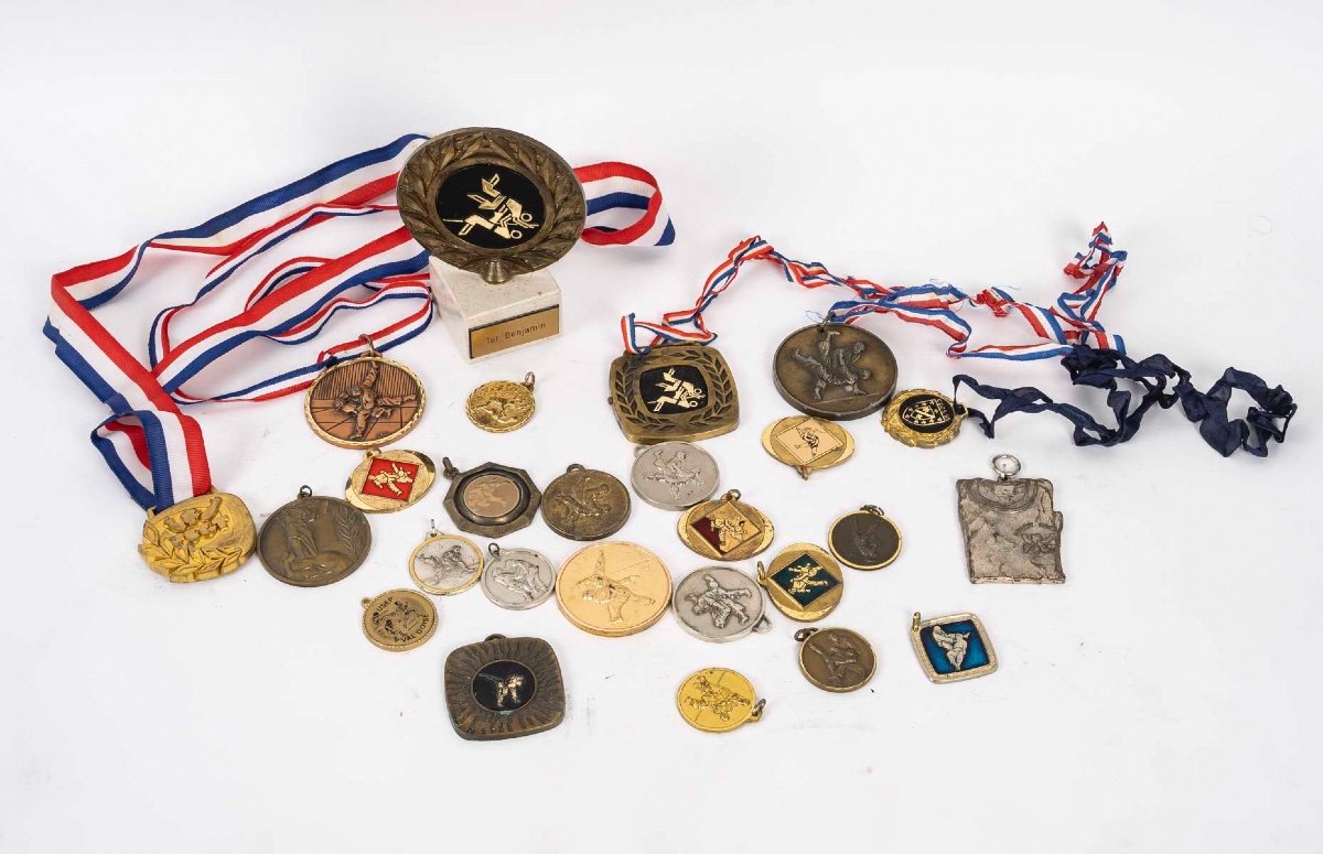 Lot Of 25 Sports Competition Medals, 20th Century.