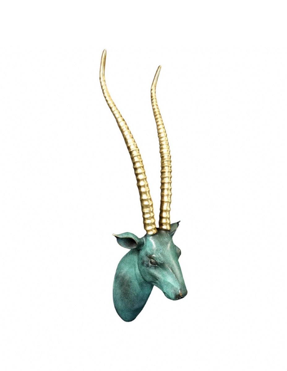 Animal Sculpture Of A Gazelle Bust In Patinated And Gilded Bronze, 20th Century.-photo-2