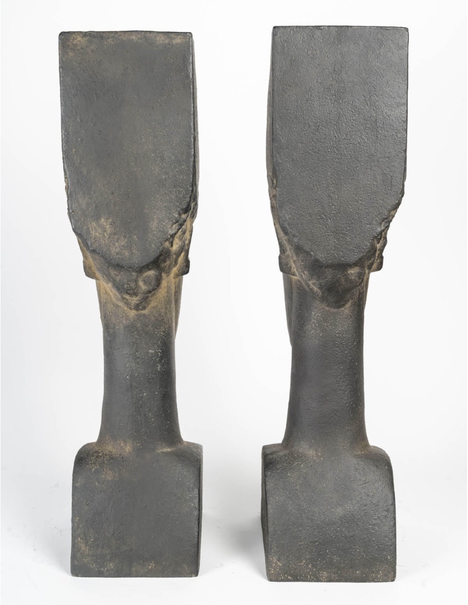 Pair Of Terracotta Sculptures In The Style Of Modigliani, 20th Century.-photo-2