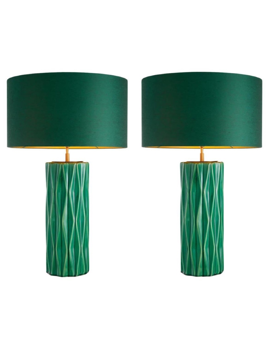 Paire De Lampes De Table En Céramique Verte Craquelée Et Finition Laiton Patiné.