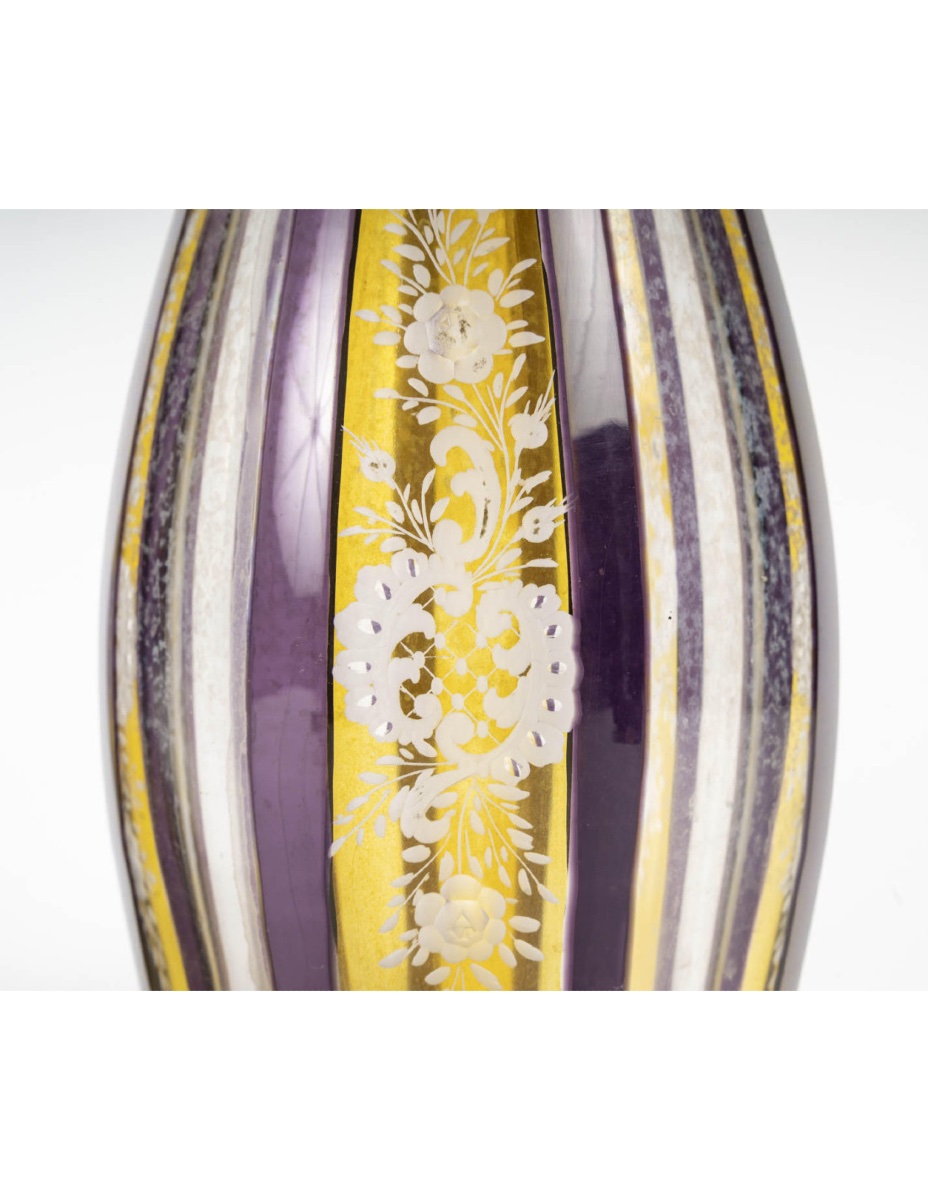 Paire de carafes en cristal de bohème, début du XXème siècle, style Napoléon III.-photo-1