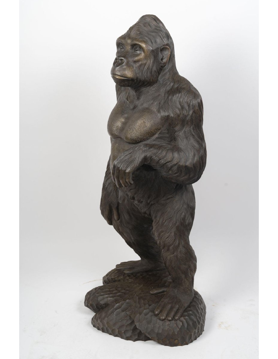 Large-scale Carved Wooden Sculpture Of A Gorilla, 20th Century.-photo-1