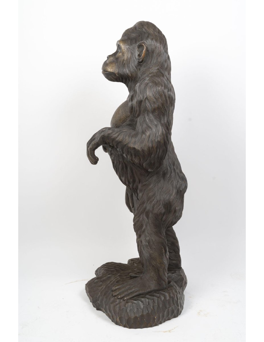 Large-scale Carved Wooden Sculpture Of A Gorilla, 20th Century.-photo-3
