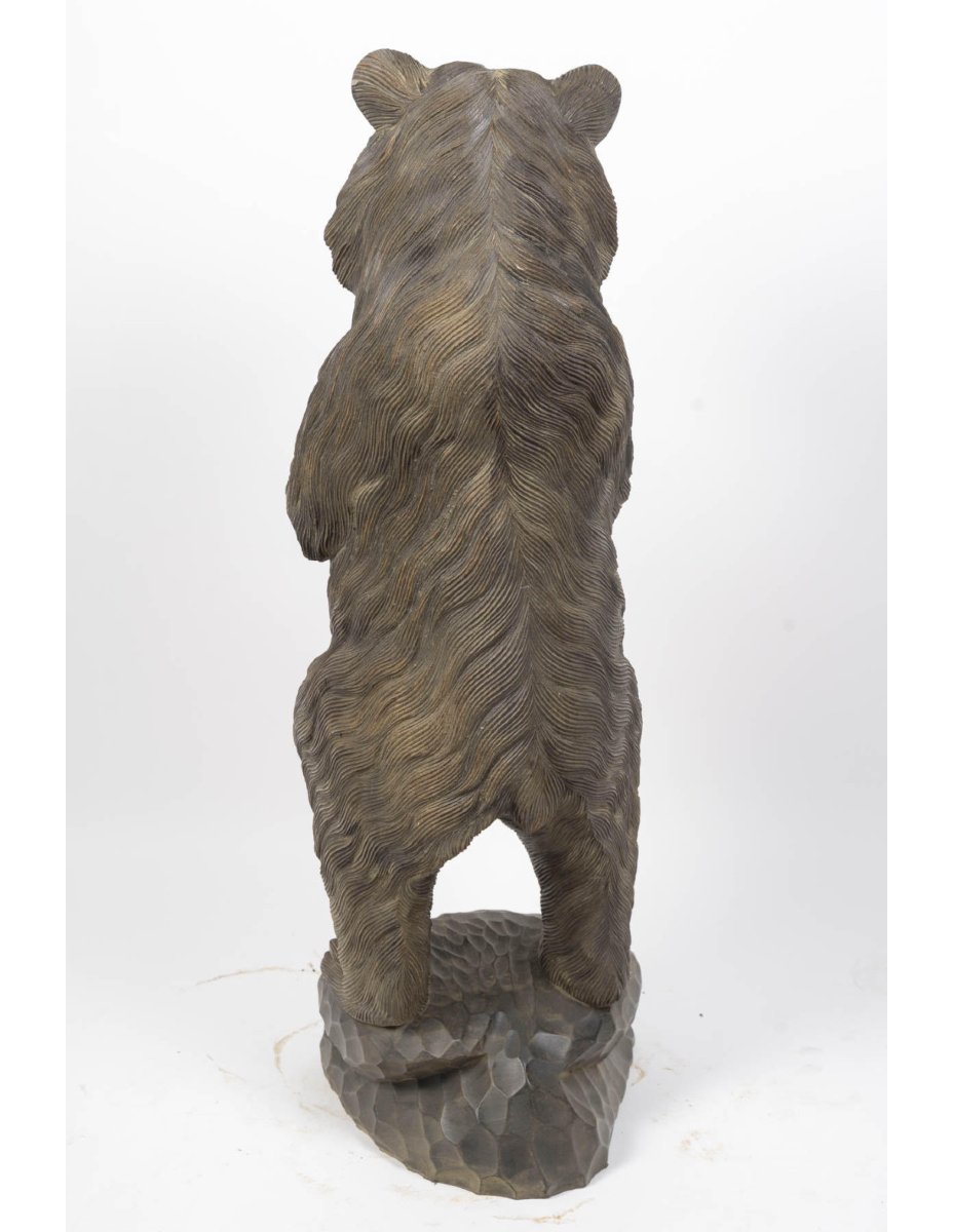 Sculpture de grande taille d’un Ours en bois sculpté, XXème siècle.-photo-3