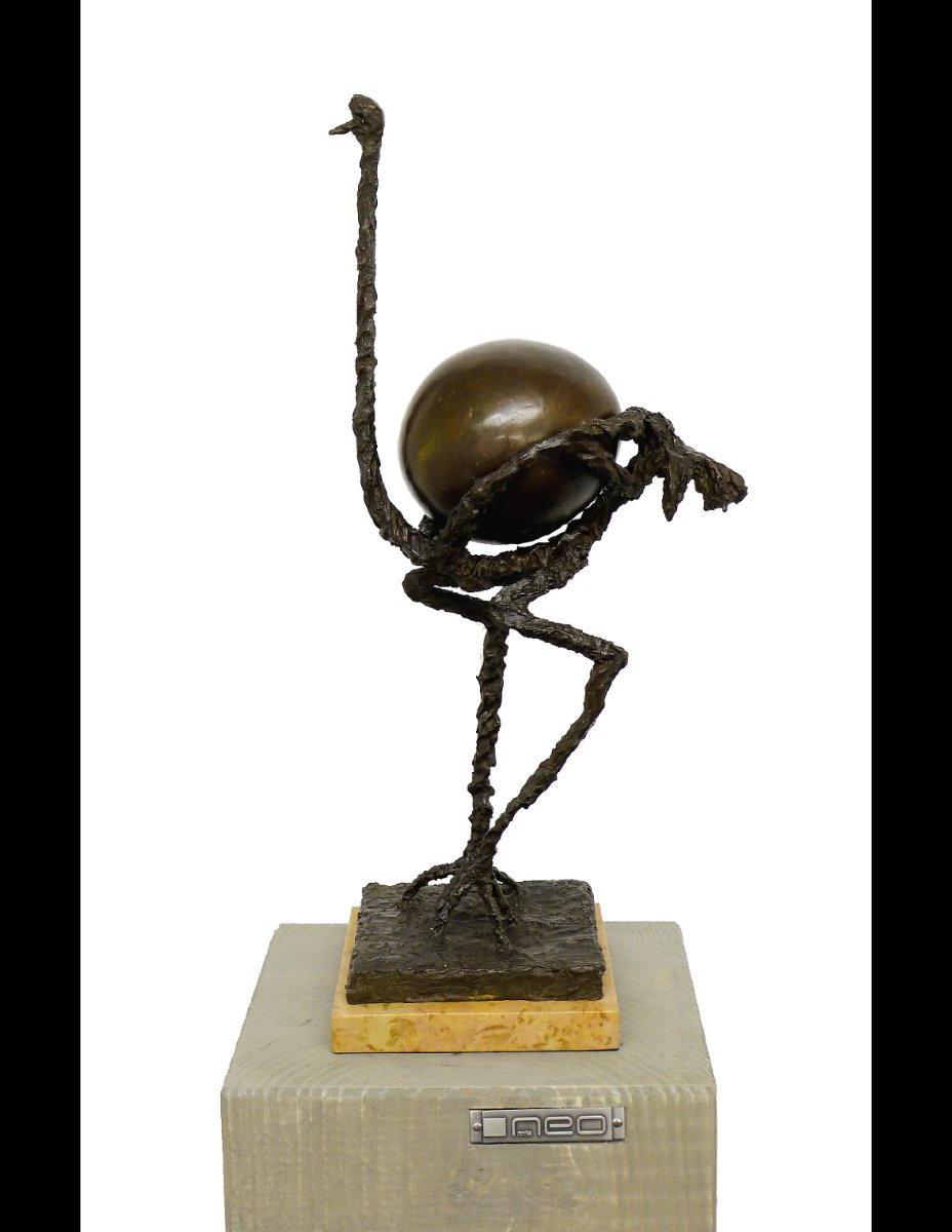 Bronze Sculpture: An Ostrich In The Style Of Salvador Dalí-photo-3