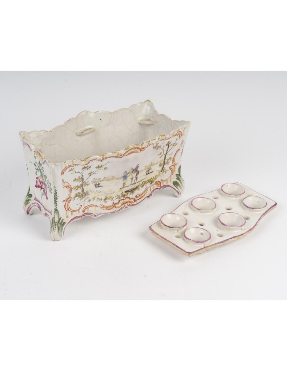 Bouquetière, vase en porcelaine du XVIII ème siècle.-photo-4