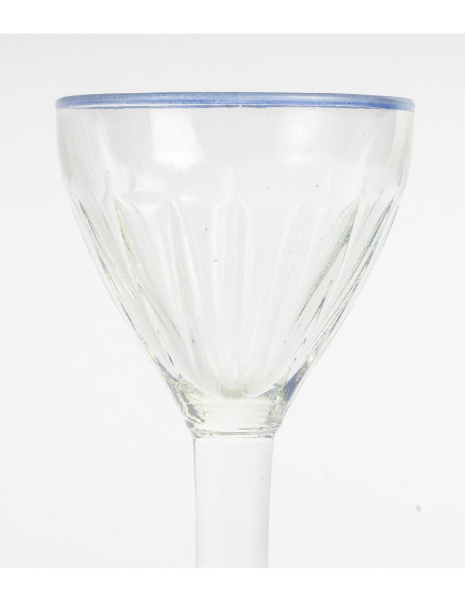 Suite de 6 verres à liqueur, cristal, XXème siècle.-photo-1