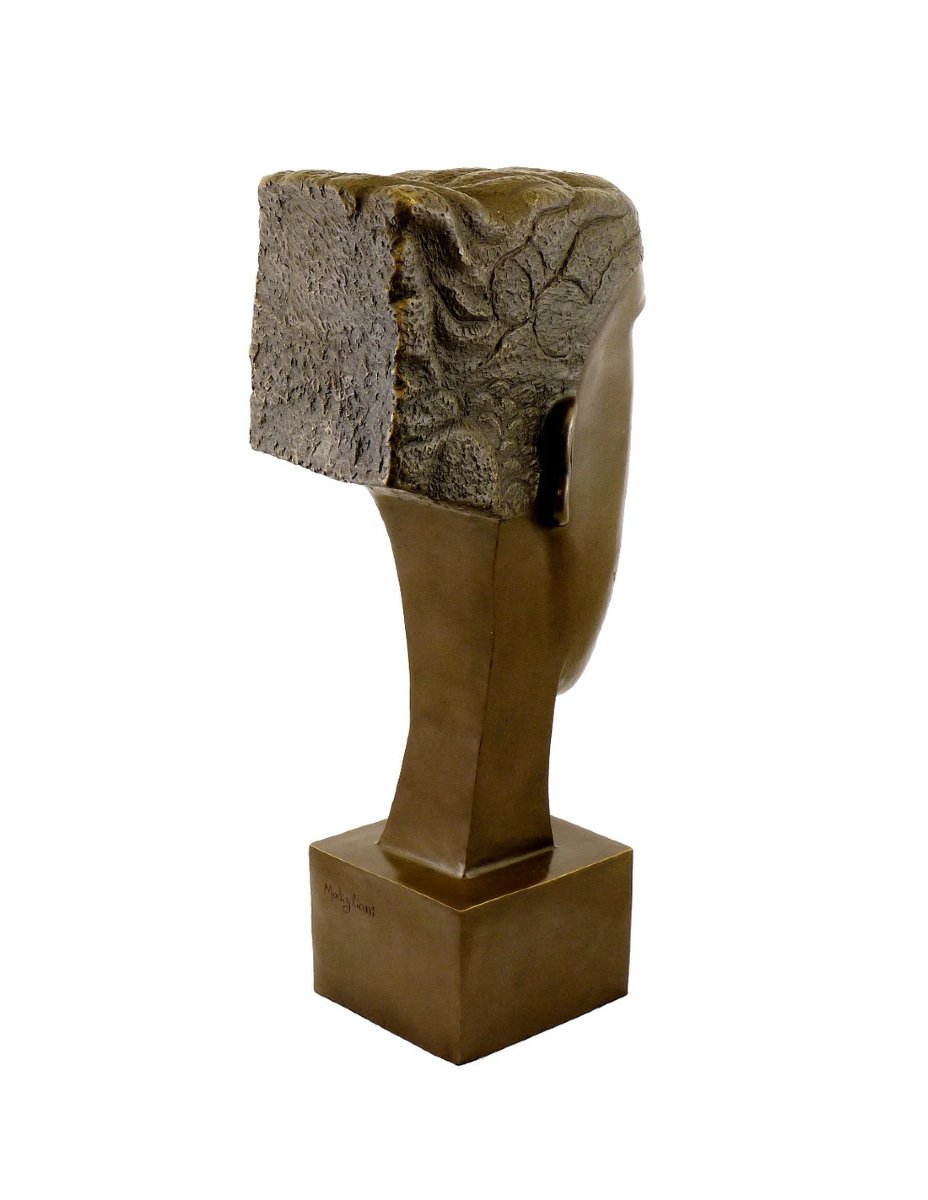 Sculpture Art Déco en bronze à patine brune représentant une tête de femme-photo-1