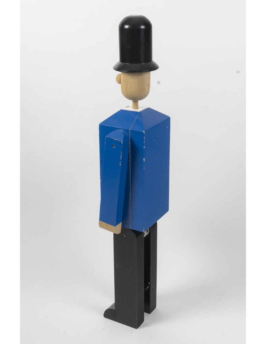 Painted Wooden Sculpture Depicting A Bobby, With A Base, Arms, And A Movable Head, 20th Century.-photo-2