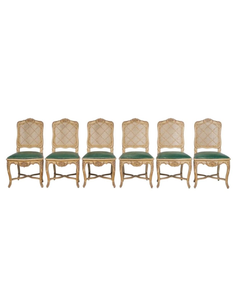 A Set Of 6 Carved And Lacquered Wooden Chairs In The Louis XV Style, 20th Century.