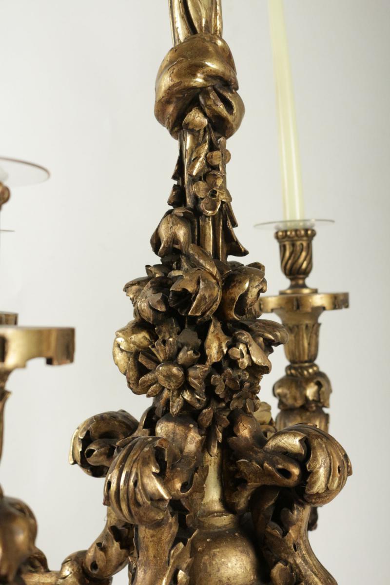 Chandelier In Hand Carved Gold Gilt Wood From The 19th Century. Originally Used With Candles. -photo-4