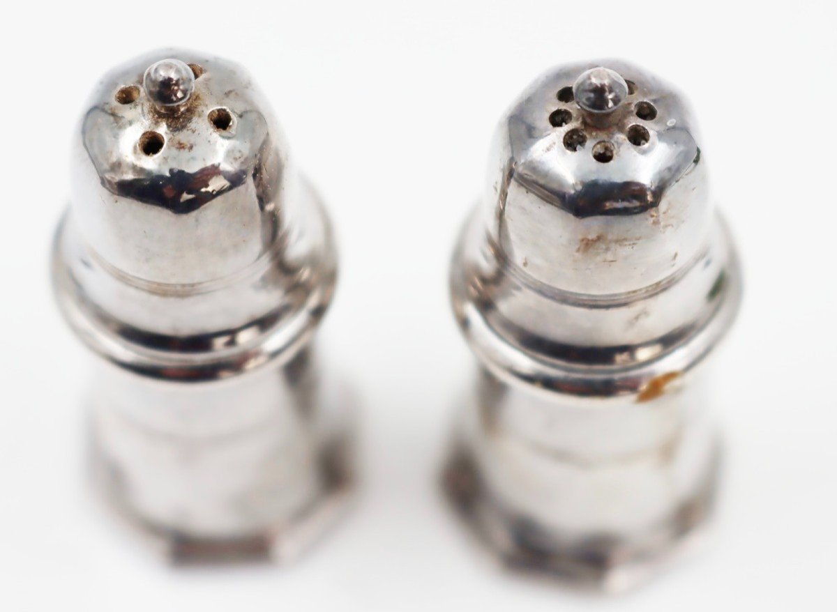 Pair Of Salt And Pepper Shakers From Maison Christofle-photo-2