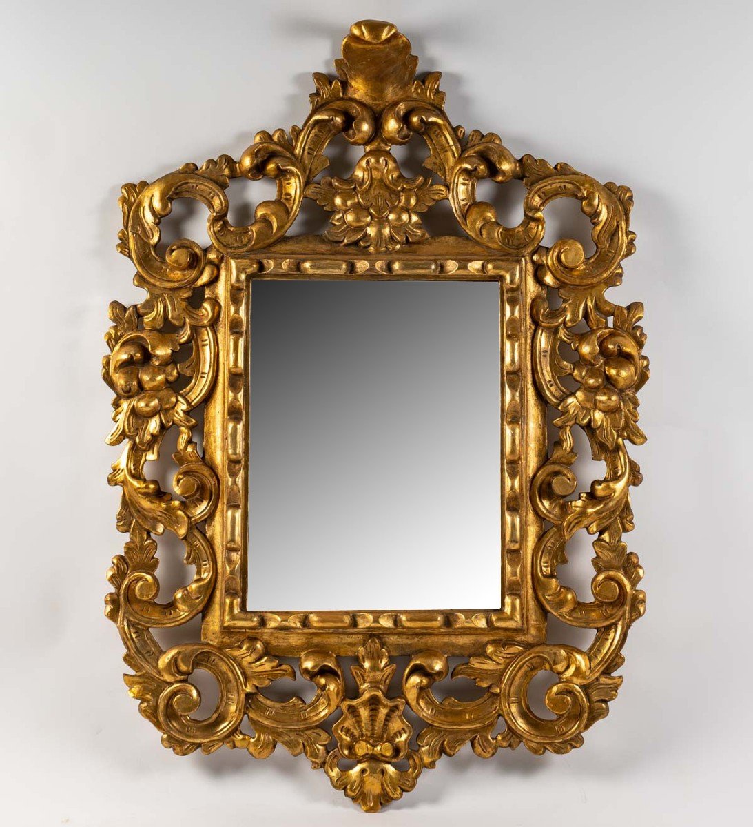 Miroir Italien En Bois Sculpté Doré