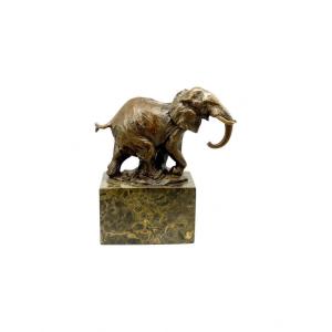 Patinated Bronze Sculpture Of An Elephant, 20th Century.