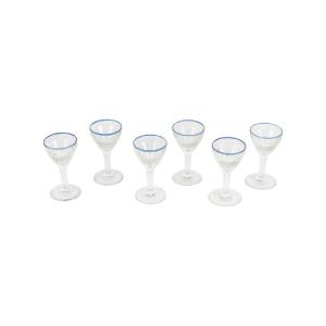 Suite de 6 verres à liqueur, cristal, XXème siècle.