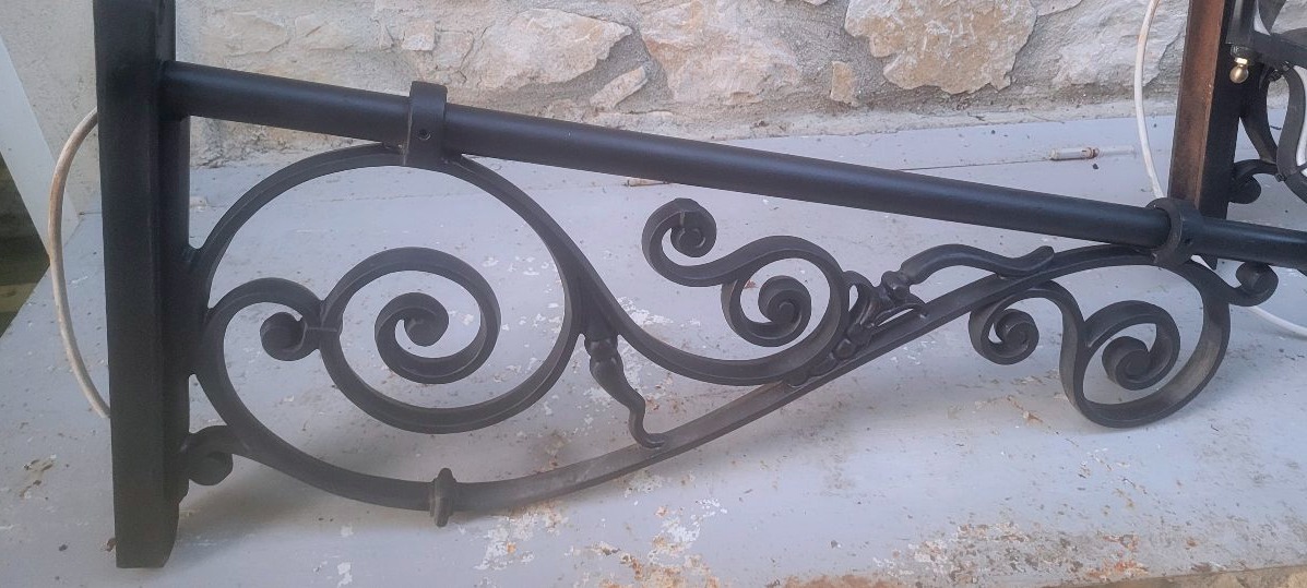 Paire de lanternes de ville-photo-2