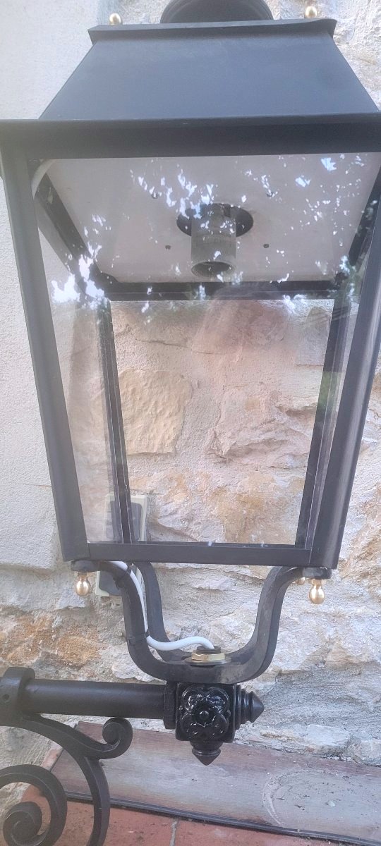 Paire de lanternes de ville-photo-1