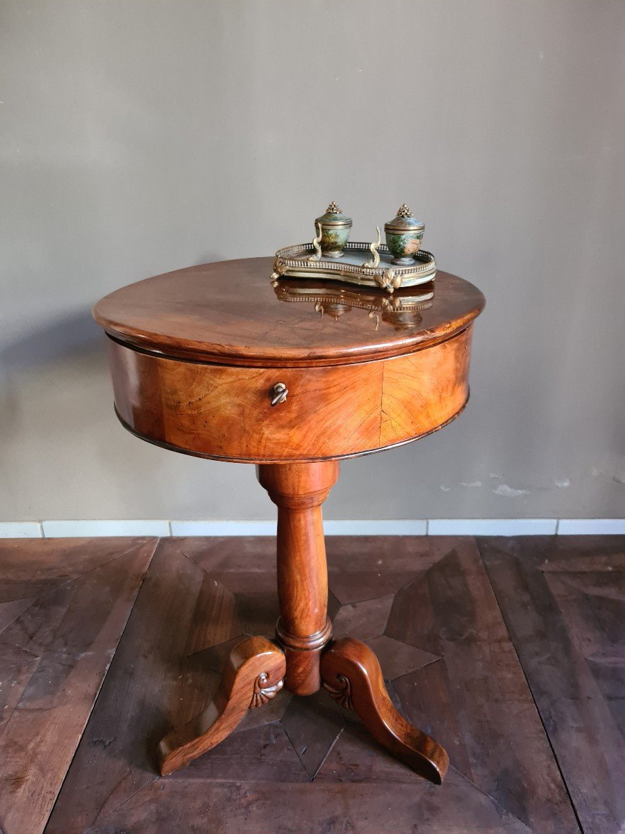 Carlo X Round Walnut Work Table-photo-4