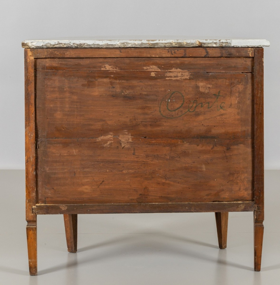 Petite commode Diretoire en noyer galbé. Début XIXe siècle -photo-4