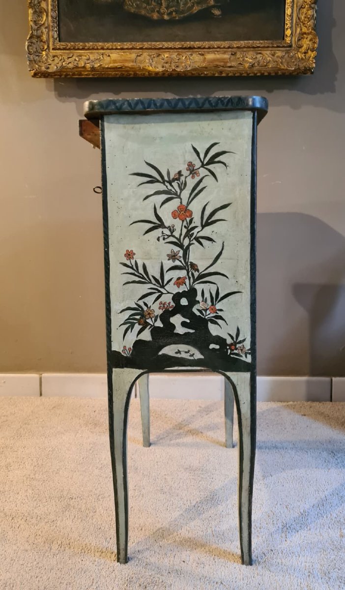 Louis XV Coffee Table, Lacquered-photo-1